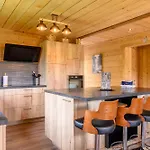 Le Brusyna Avec Jacuzzi