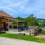 Le Brusyna Avec Jacuzzi * سانت موريس سور موسيل