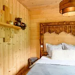 Le Brusyna Avec Jacuzzi سانت موريس سور موسيل