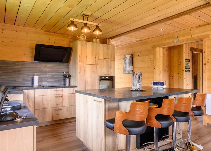 Le Brusyna Avec Jacuzzi