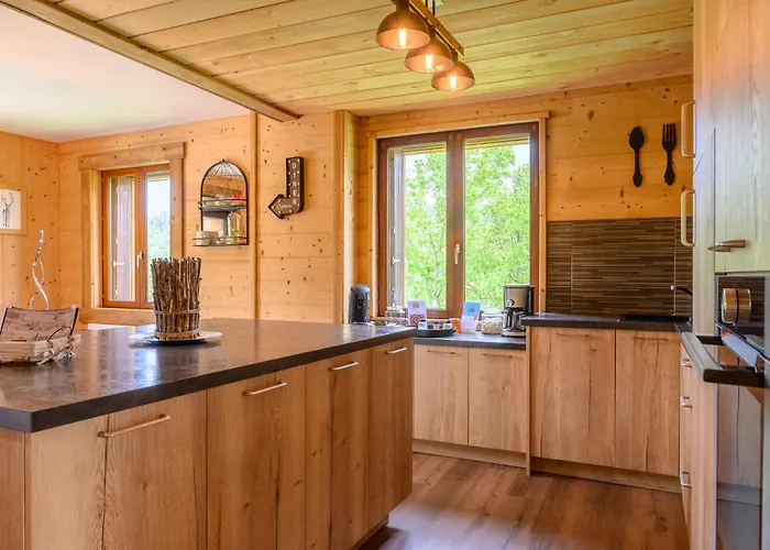 Le Brusyna Avec Jacuzzi *